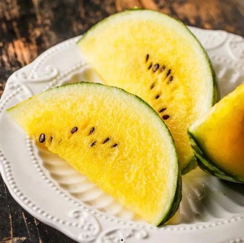 棉棉吃瓜,揭秘娱乐圈的甜蜜瓜田